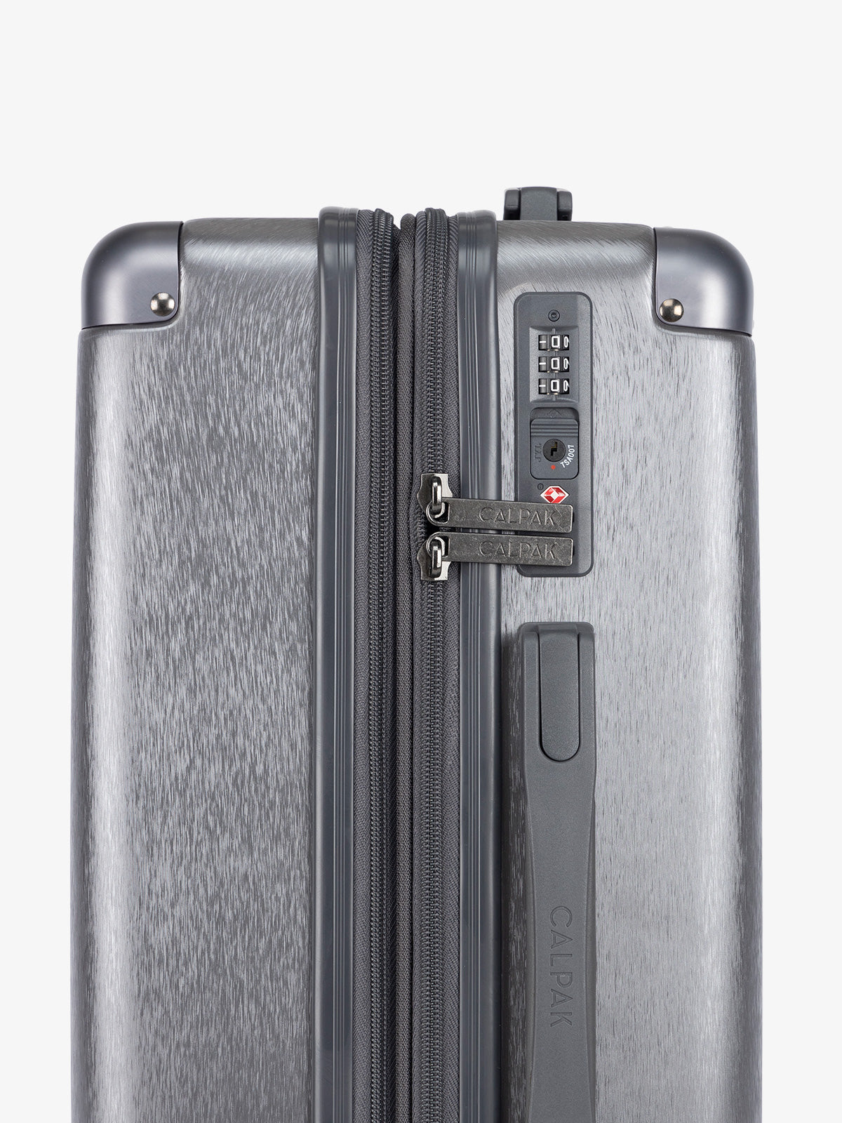 Ambeur Medium Luggage
